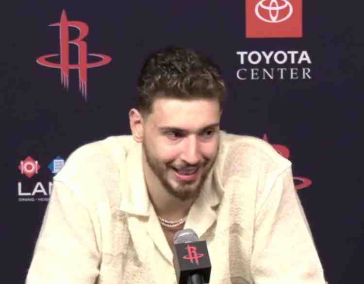 申京:打進絕平球我開心不起來因為前面失誤了 但能贏球我很開心