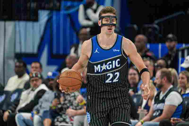 我是領(lǐng)袖!小瓦格納借掩護自信三分命中 魔術(shù)轟出12-0反超!