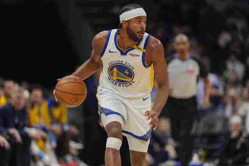 小摩擦!穆迪和費爾斯對位時互相推搡 均吃到技術犯規(guī)