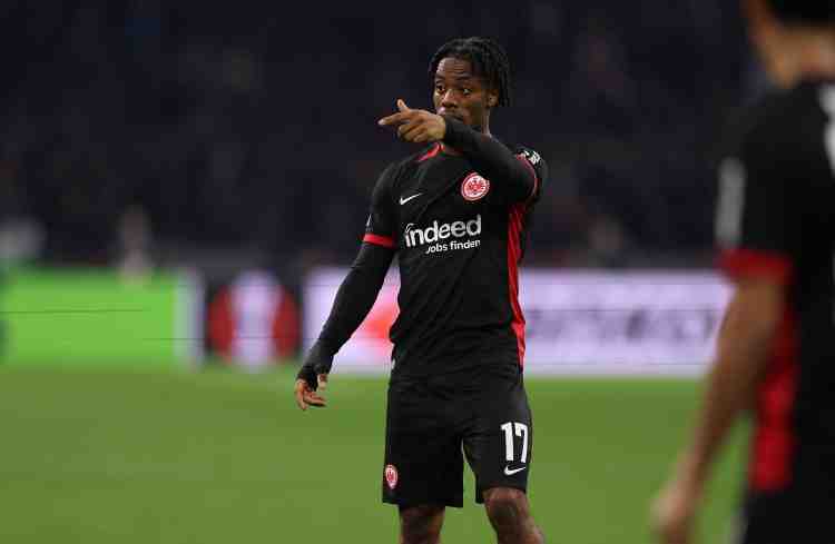 打眼!圖片報:法鷹2600萬簽瓦希24場1球,已無緣大名單將被拋售