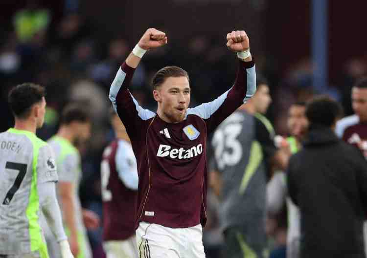 大場面先生,卡什成為本賽季英超首位對陣曼城、阿森納都破門球員