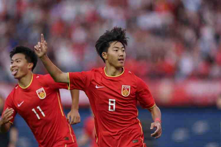 今年中國之隊賽事電視端累計觀看人次超6億,預(yù)估媒體價值超18億